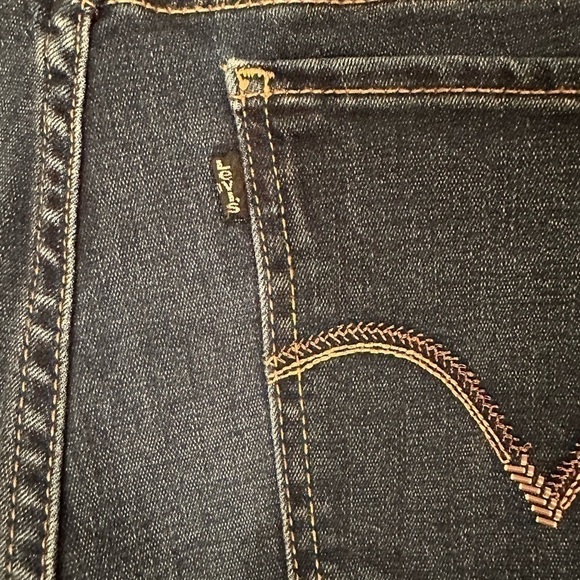 Levi’s 512 Perfectly Slimming Straight Leg Dark Wash Jeans - Picture 3 of 6